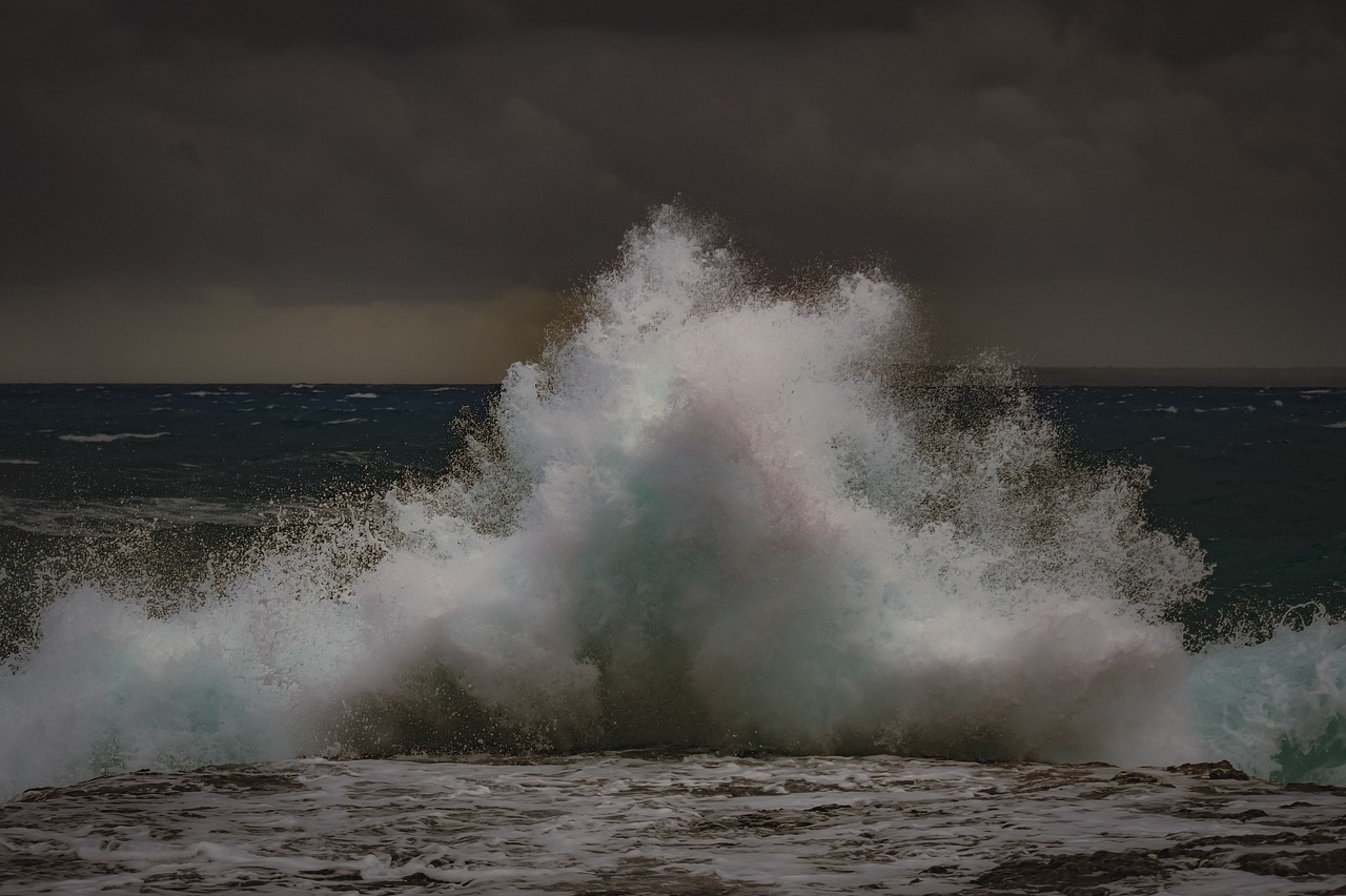 Can Wave Energy Make a Dent in Climate Change?